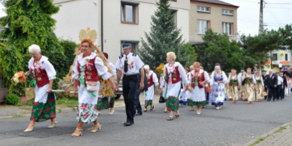 Dożynki parafialne w Sączowie
